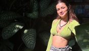 Avneet Kaur Raises Heat In Sunkissed Moments Wearing Green Bralette & White Skirt, Check Here! 946460