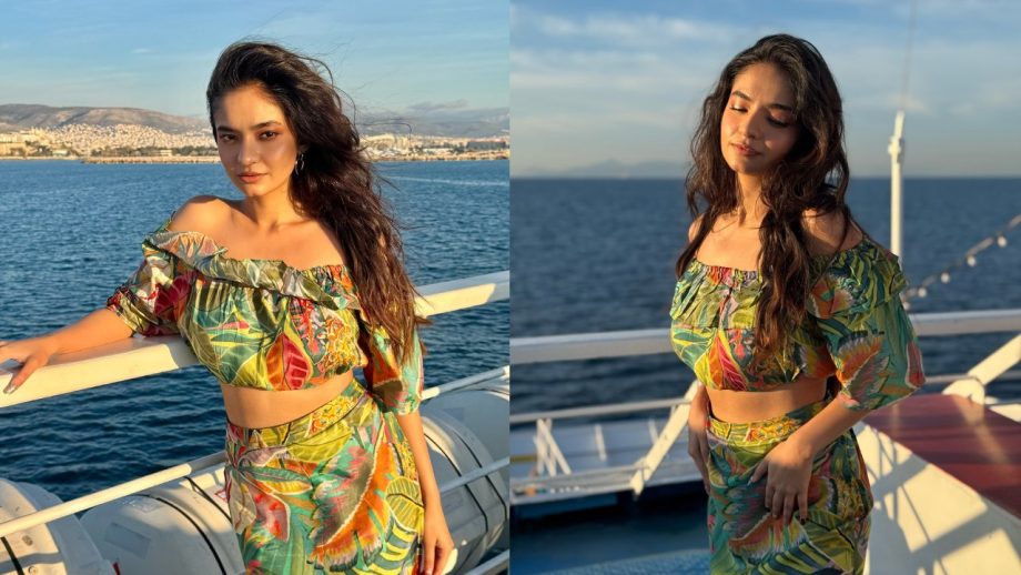 Beach To Brunch: Nail Your Summer Style With Anushka Sen's Fashion Tips 945717