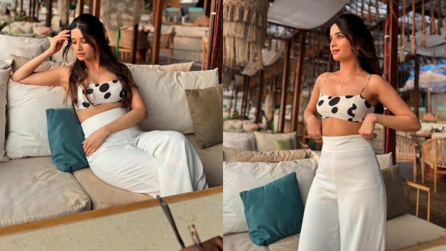 Ghum Hai Kisikey Pyaar Meiin Actress Bhavika Sharma's Bold & Breezy Outfits For Summer Vacation 946350