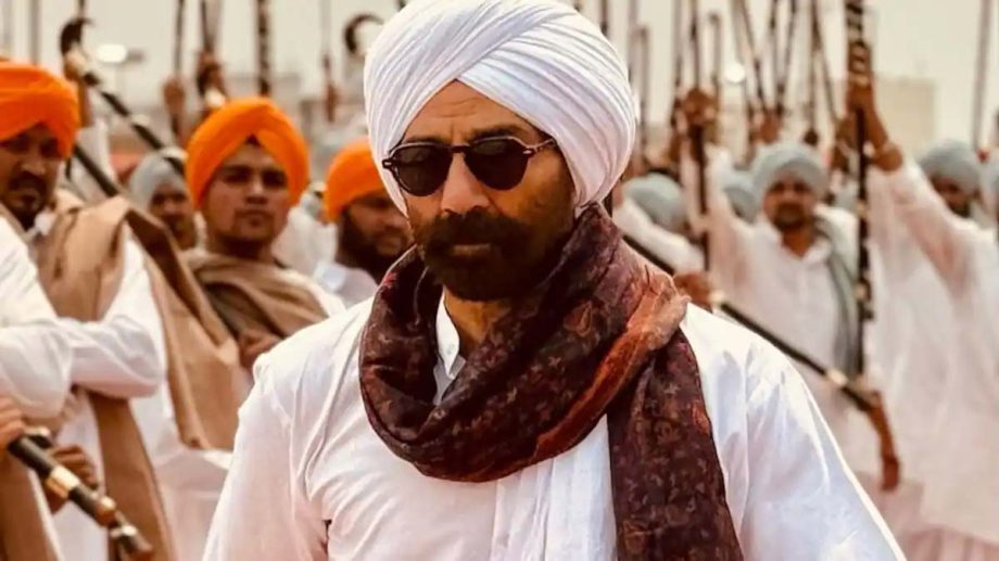'Jaat' Review: Sunny Deol Asks for 'Sorry', Delivers Mayhem Instead! 943851