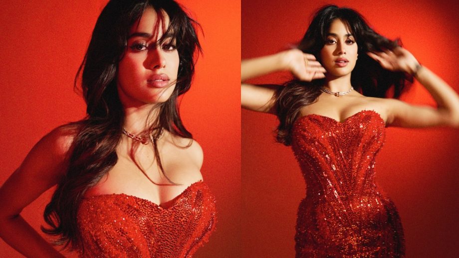 Janhvi Kapoor Dazzles in a Glamorous Red Bodycon Gown 944075