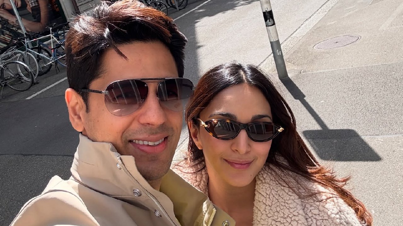 Kiara Advani Ditches Make-up On Her Vacation, Fans Adore Her Pregnancy Glow - See Pics 946451