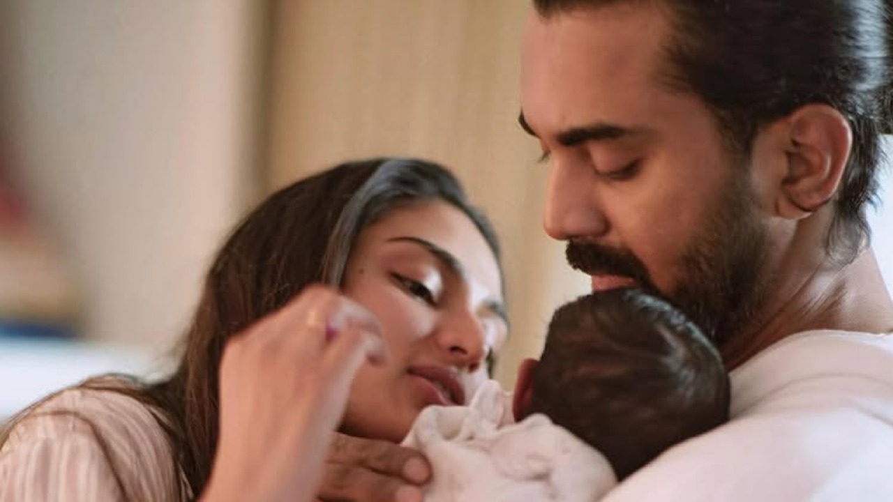 KL Rahul & Athiya Shetty Drop First Glimpse Of Daughter, Reveal Her Special Name 944954