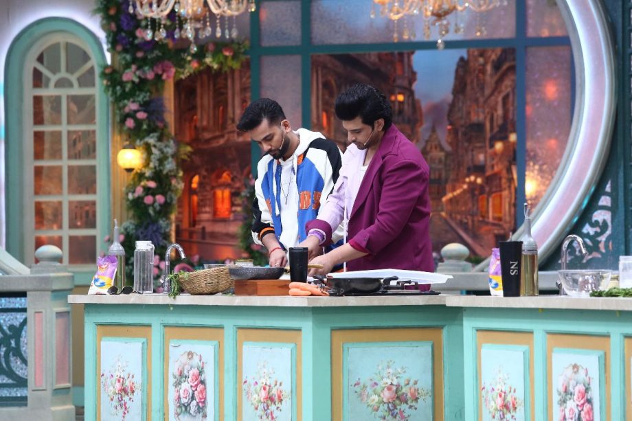Laughter Chef S2: Sizzling Success: Karan Kundrra Mexican Basket Earns Chef Harpal's Praise 945785