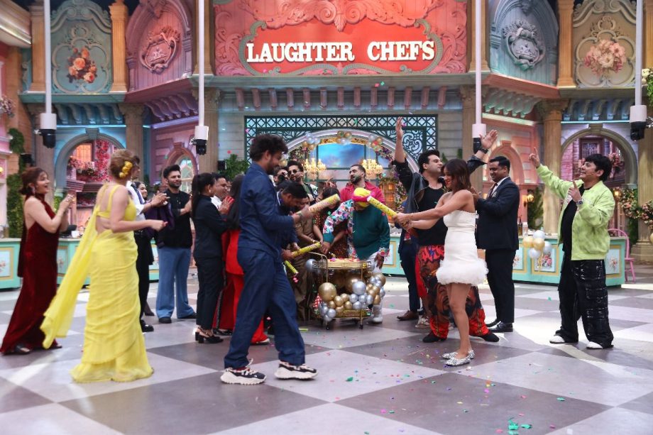 Laughter Chefs S2: Chef Harpal's family joins for his birthday celebration 944586