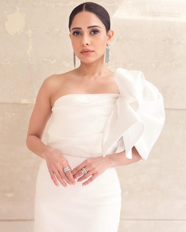 Nushrratt Bharuccha Stuns in a Chic White Bodycon Dress 944261