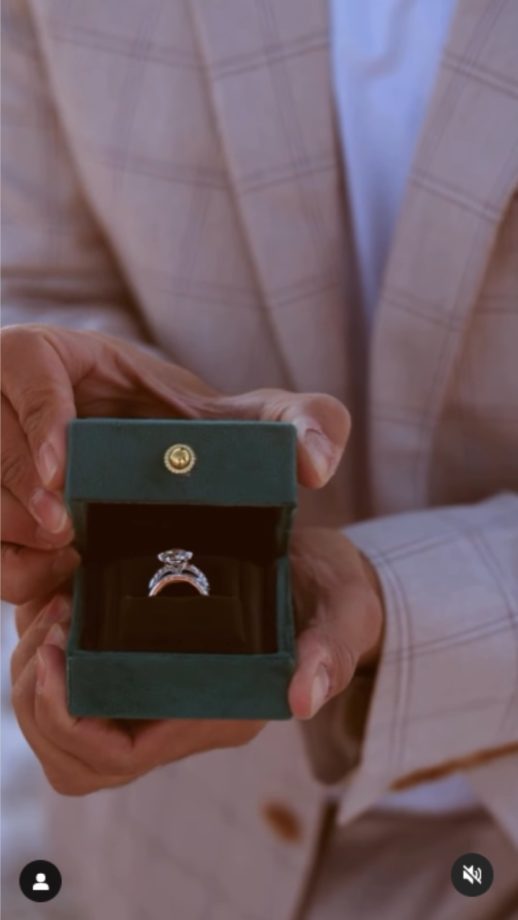 Rohan Khanna Proposes Palak Purswani For Marriage, Checkout Their Dreamy Moment 944507