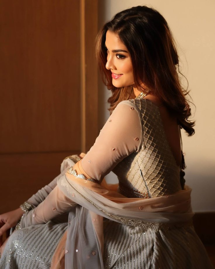 Saiee Manjrekar Stuns in a Timeless White Anarkali Ensemble 946002
