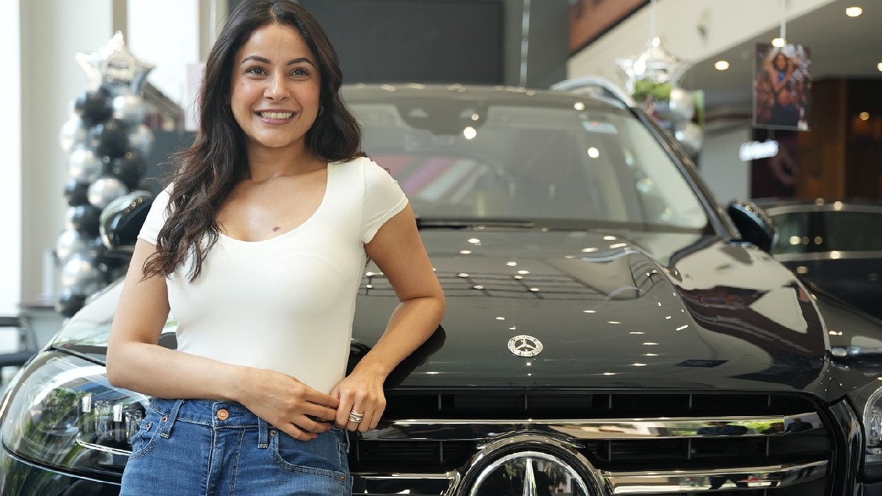 Shehnaaz Gill Gifts Herself A Dream Mercedes Benz, Check Out Her Luxurious Cars Collection 946445
