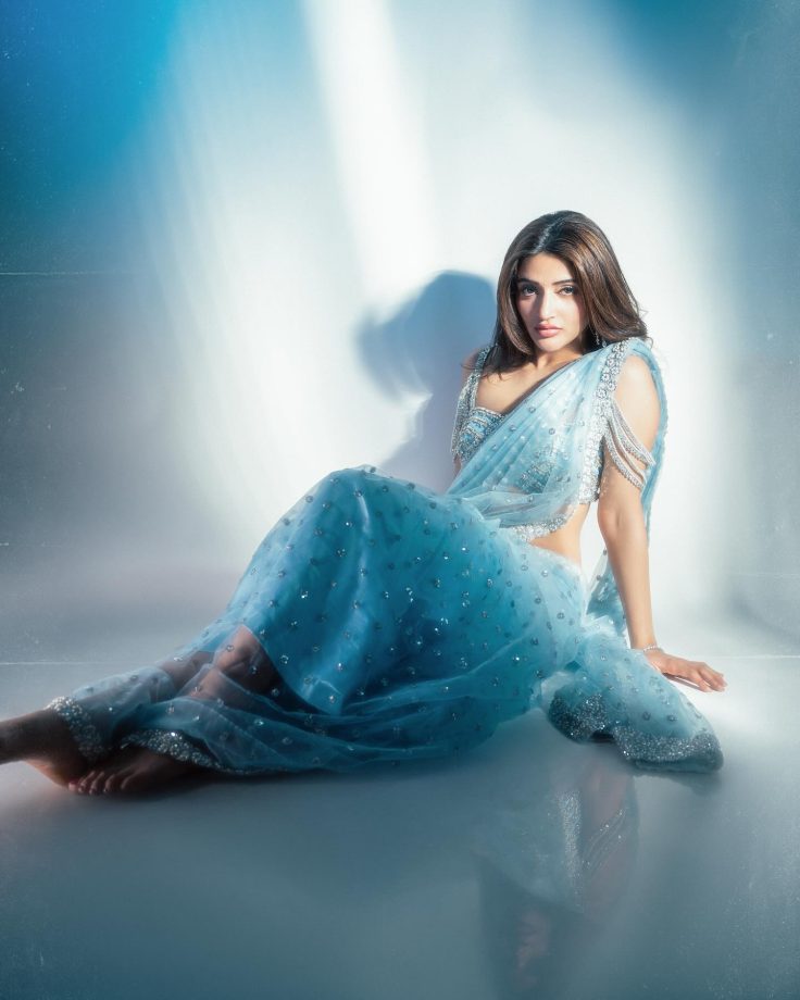 Sreeleela Looks Ethereal in a Shimmery Sky Blue Saree 944161