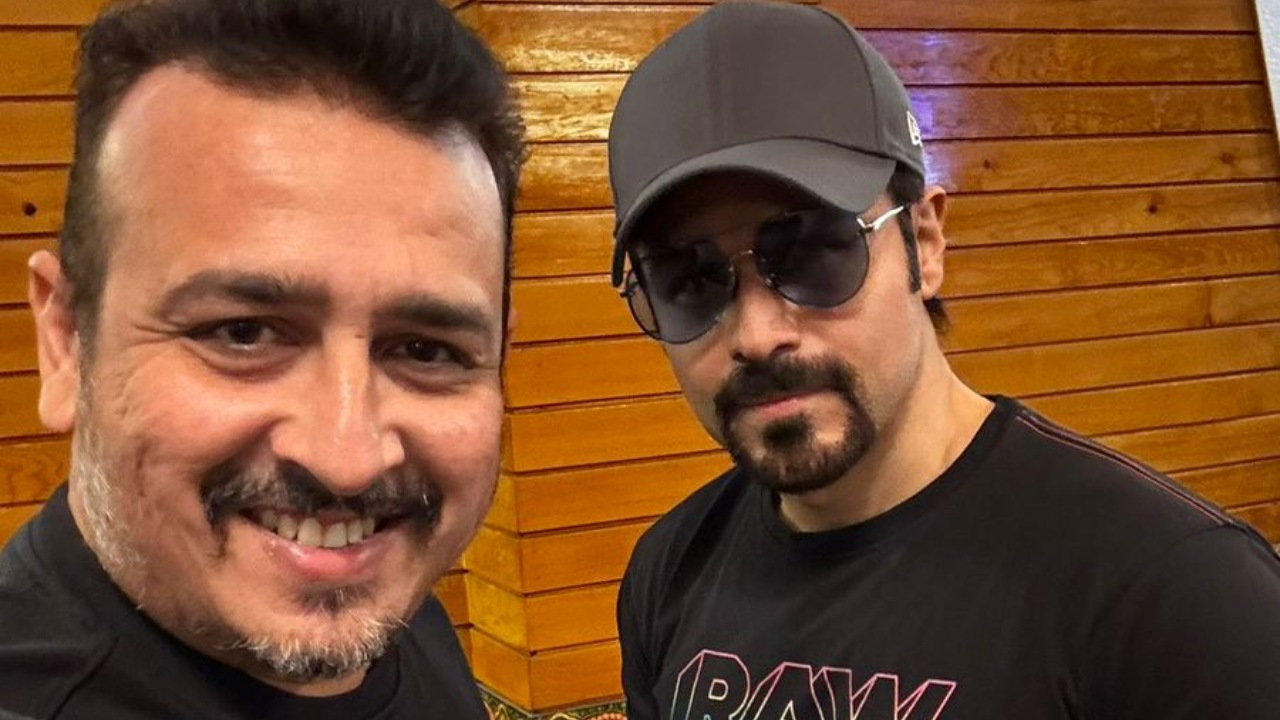 “Touchdown… Landmark Day’: Emraan Hashmi Arrives in Srinagar for Ground Zero’s Historic Premiere—First Red Carpet Screening in 38 Years Honouring the BSF” 944905