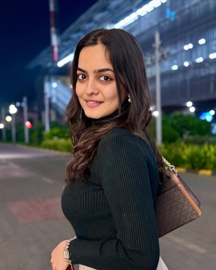 Udne Ki Aasha's Neha Harsora Is As Simple As Her Character Sayali In Real Life - See Proof 945007