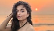 Yeh Rishta Kya Kehlata Hai Actor Garvita Sadhwani’s Bold & Comfy Beach Looks