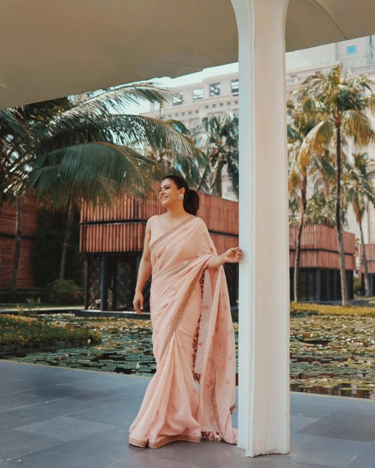 90s Fashion Goals: Kajol And Sushmita Sen Rock Their Look In Sizzling Sarees 949041