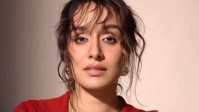 Shraddha Kapoor’s Messy Hair, Glossy Lips & Golden Chains Are the Statement We Needed