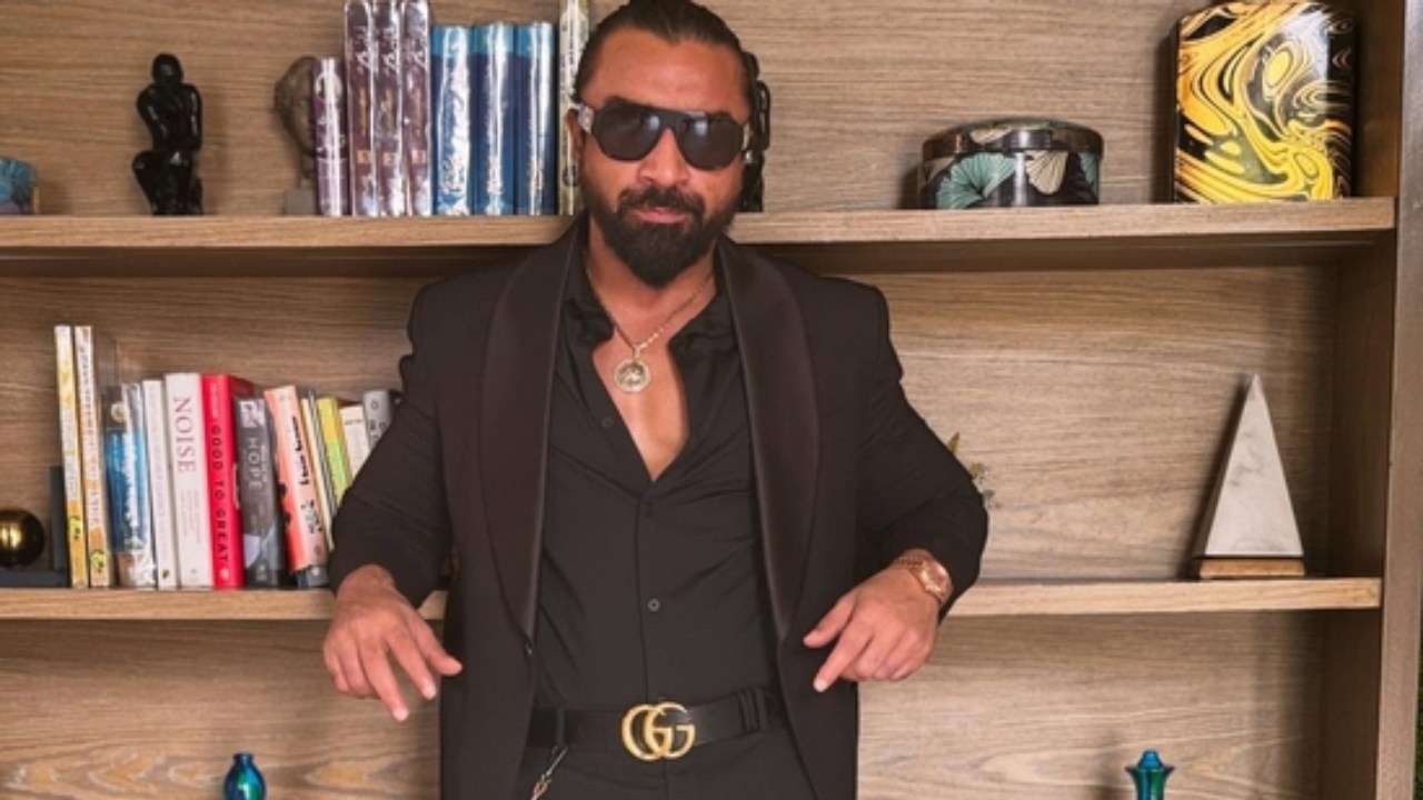 Actor Ajaz Khan Out Of Reach; Switched Off His Phone After Rape Charges 947073