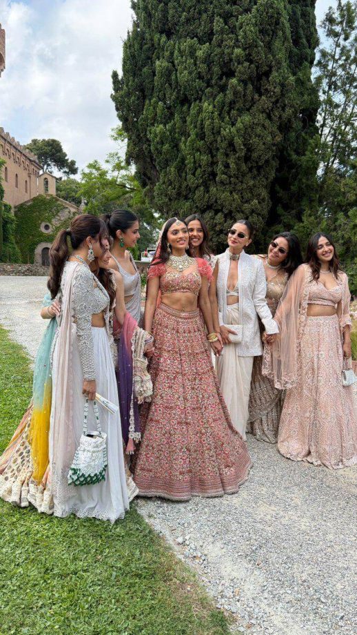 Alia Bhatt’s Faces Criticism Over Outfit At Her Friend’s Wedding 949590