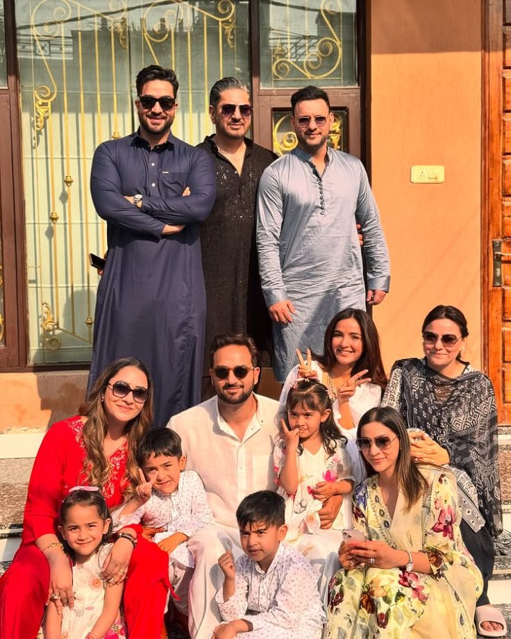 Aly Goni Expresses Concern For Family As They Nearly Escape Terror Attack In Jammu, Credits Indian Army 947450