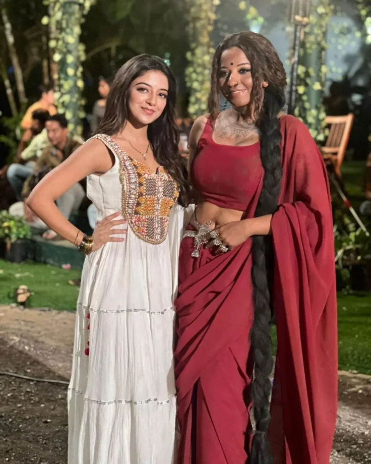 Bhojpuri Actress Monalisa Joins Star Plus Show Jaadu Teri Nazar 949005