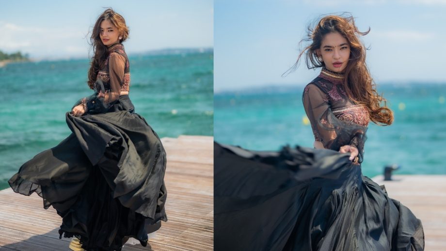 Cannes Just Got Hotter: Anushka Sen’s Second Look is Pure Glamour! 948514