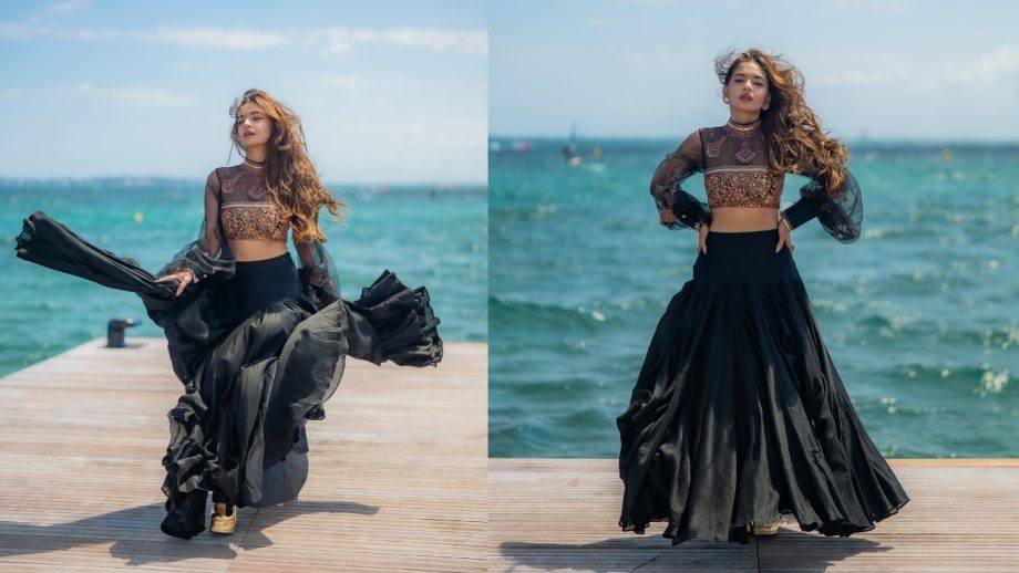 Cannes Just Got Hotter: Anushka Sen’s Second Look is Pure Glamour! 948516