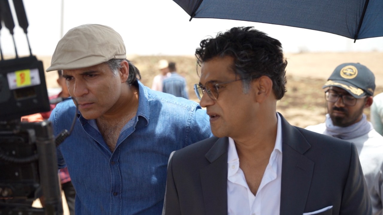Did You Know? All The Dialogues of the Doctors From The Surgery Scene Were Real 947076