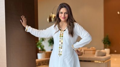 Divyanka Tripathi Defines Style In Comfortable Slit Maxi Dress – See Pics