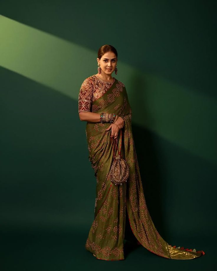 Genelia Deshmukh’s Earthy Glam Saree Is a Cultural Dream Come True 946665