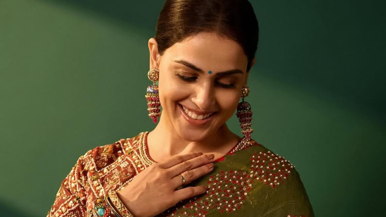 Genelia Deshmukh’s Earthy Glam Saree Is a Cultural Dream Come True 946664