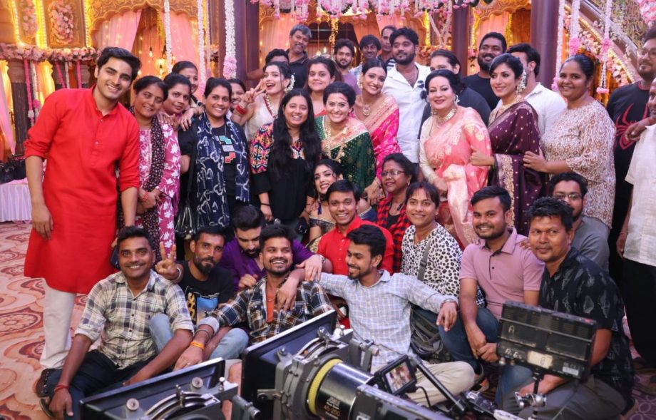 Harshad Chopda and Shivangi Joshi Return with 'Bade Achhe Lagte Hain' – New Season 949748