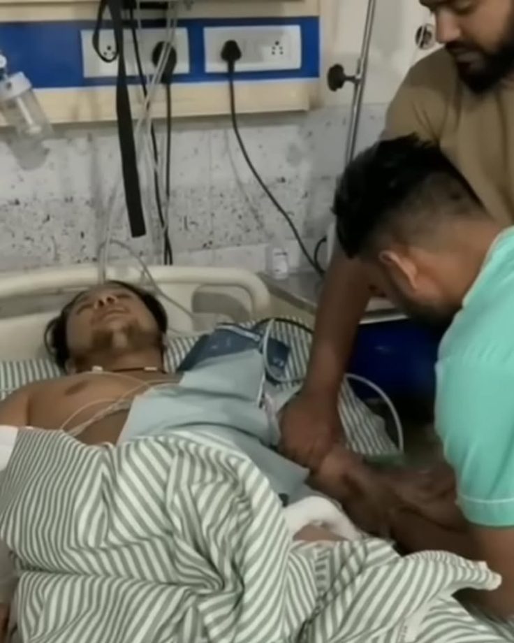 Indian Indol 12 Winner Pawandeep Rajan meets with an accident 946843