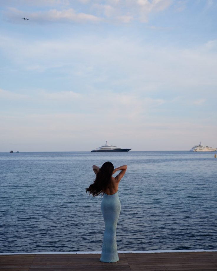 Jacqueline Fernandez Brings Mermaid Magic to the Shoreline 949946