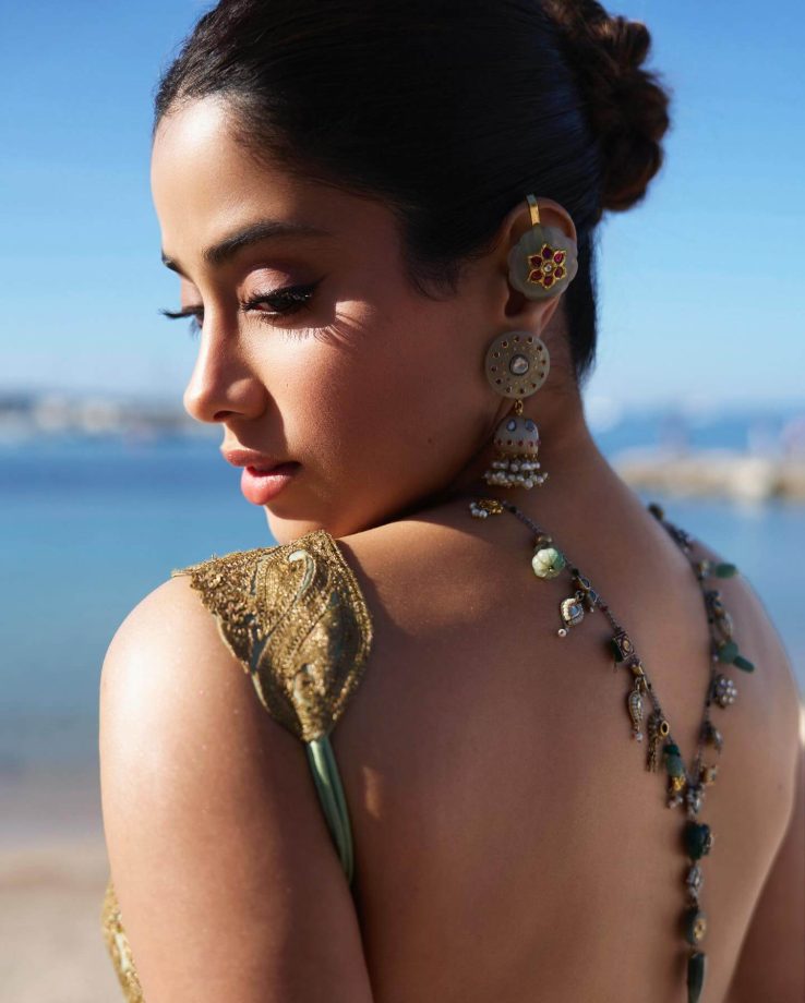 Janhvi Kapoor’s Official ‘Cannes Look’ is out; See Photos 948747