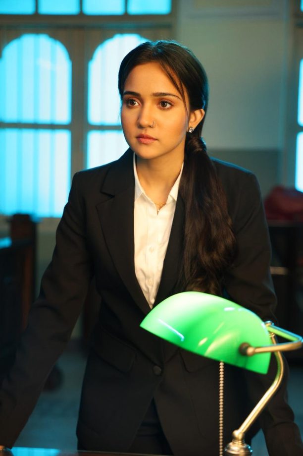K-Drama Inspo! Ashi Singh Takes Cues from Vincenzo for Her Legal Avatar 947421