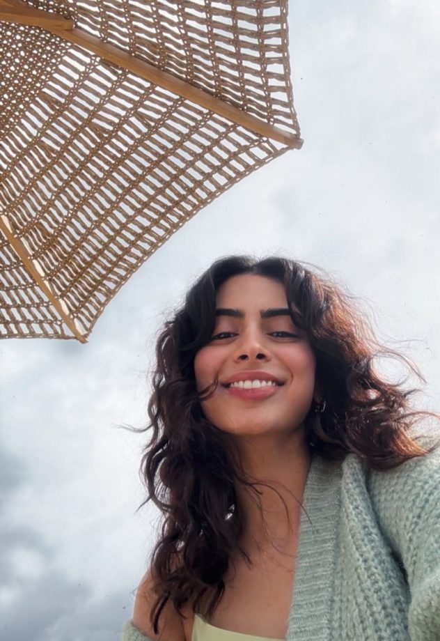Khushi Kapoor's Ibiza Vacation Diaries: Comfy Yet Elegant 948371