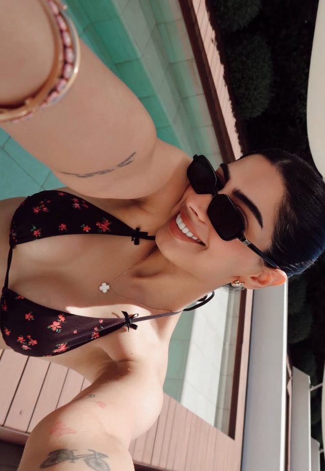 Khushi Kapoor's Ibiza Vacation Diaries: Comfy Yet Elegant 948373