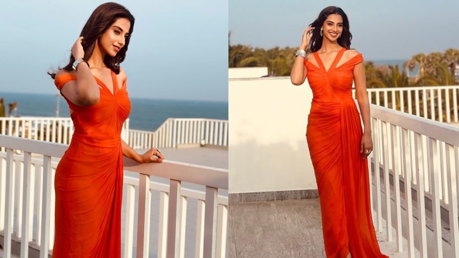 Meenakshi Chaudhary Stuns In Tangerine Gown, Pranita Subhash Turns Barbie In Pink Attire 948780