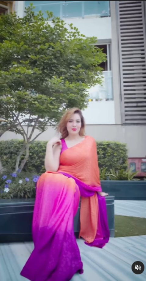 Munmun Dutta Makes Hearts Flutter In Pink Backless Dori Blouse - See How 947770