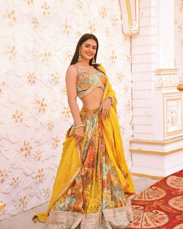 Priyanka Chahar Choudhary’s Haldi Look Is a Burst of Sunshine and Festive Chic 946729