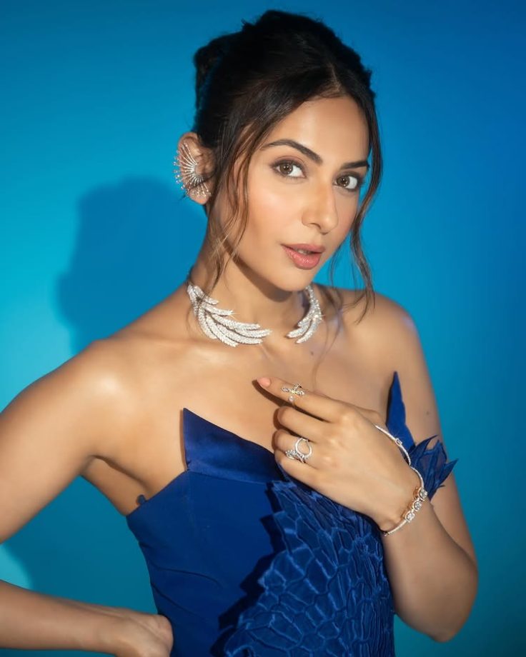 Rakul Preet Singh's In A Blend of Playful and Poised Co-ords 946758