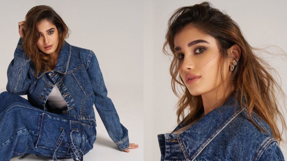 Rasha Thadani Masters Denim on Denim with Effortless Cool 950031