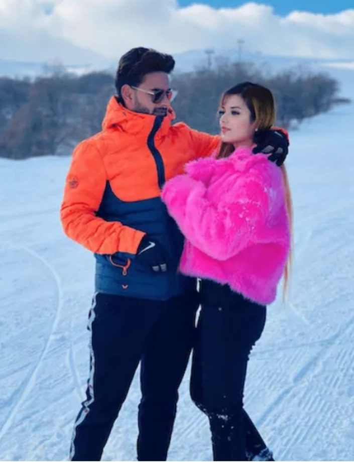 Rishabh Pant's Love Story: 10-Year-Old Relationship With THIS Lady 949792