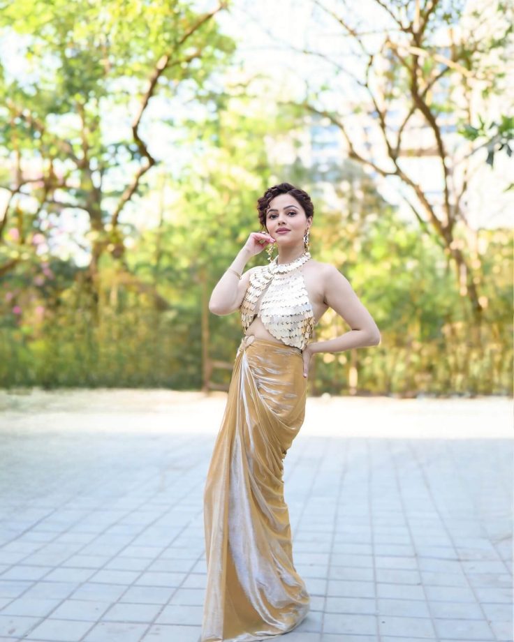 Rubina Dilaik Radiates Golden Glam 947041