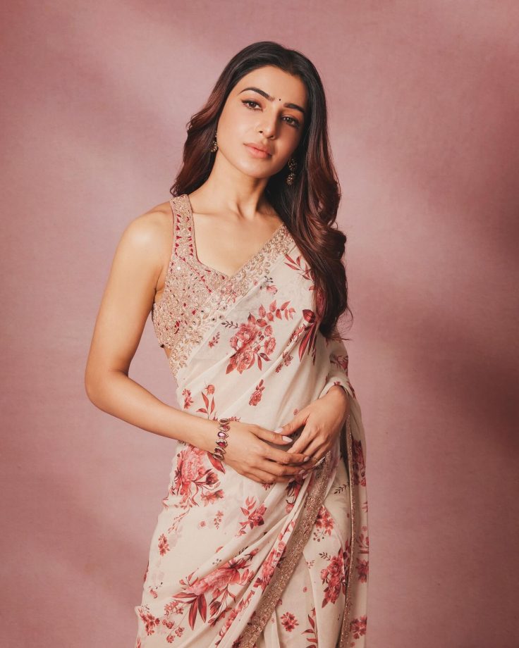 Samantha Ruth Prabhu Blossoms In Her Saree Attire 950013