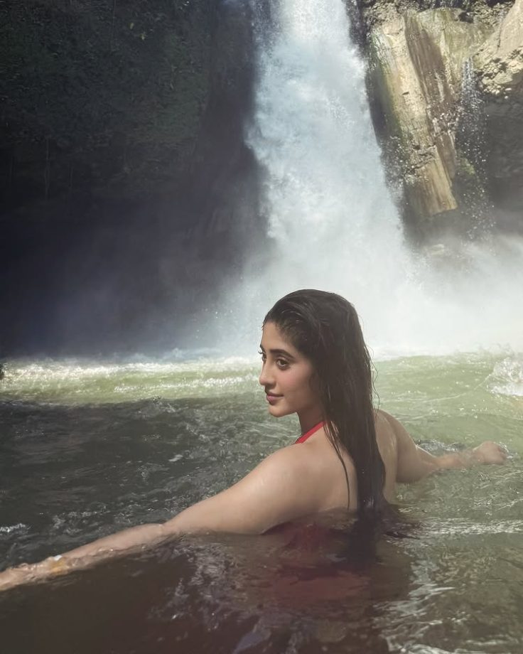 Shivangi Joshi Finds Solace In Bali's Waterfalls, Goes Bold In Red Two-piece 947215