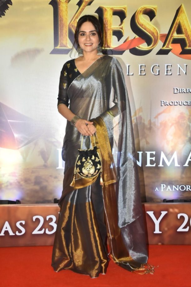 Suniel Shetty, Sooraj Pancholi, Akanksha Sharma Starrer Kesari Veer Celebrity Screening Emerges as a Star-Studded Affair; Jackie Shroff, Kailash Kher, Sharad Kelkar, and Others Attend 948859
