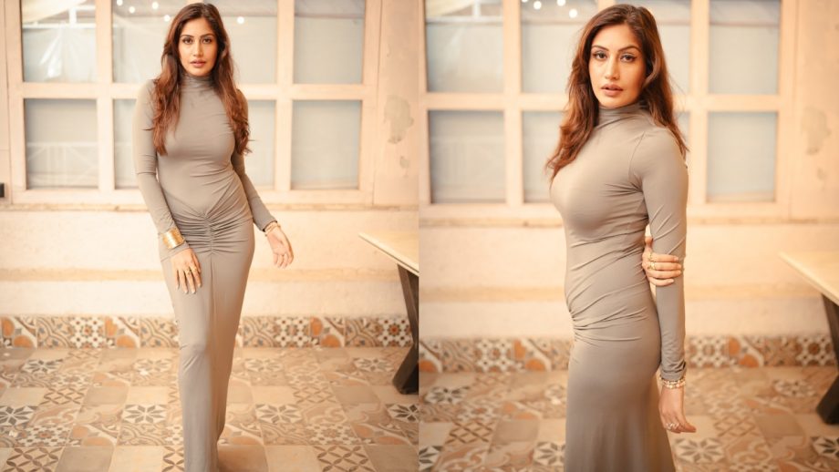 Surbhi Chandna Makes Statement In Body-hugging Gown - See Stunning Pics 947375