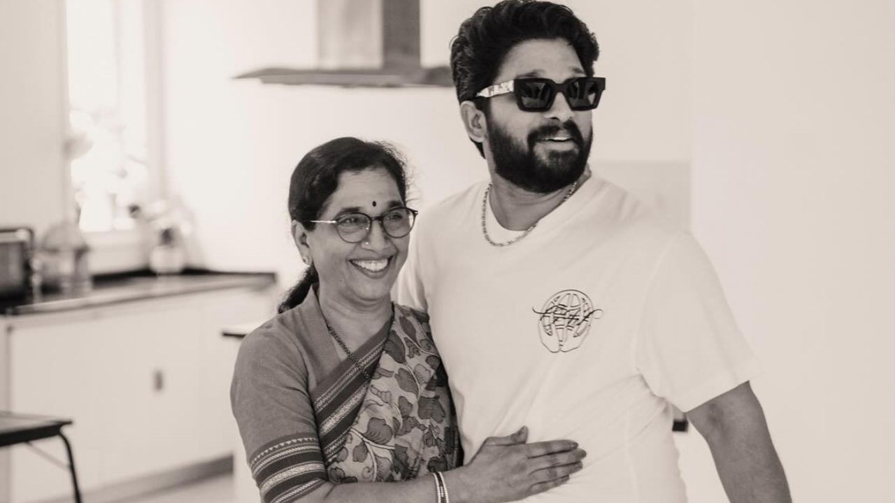 Allu Arjun Drops a Cute Mother-Son Picture to Wish His Mom on Her Birthday 952790