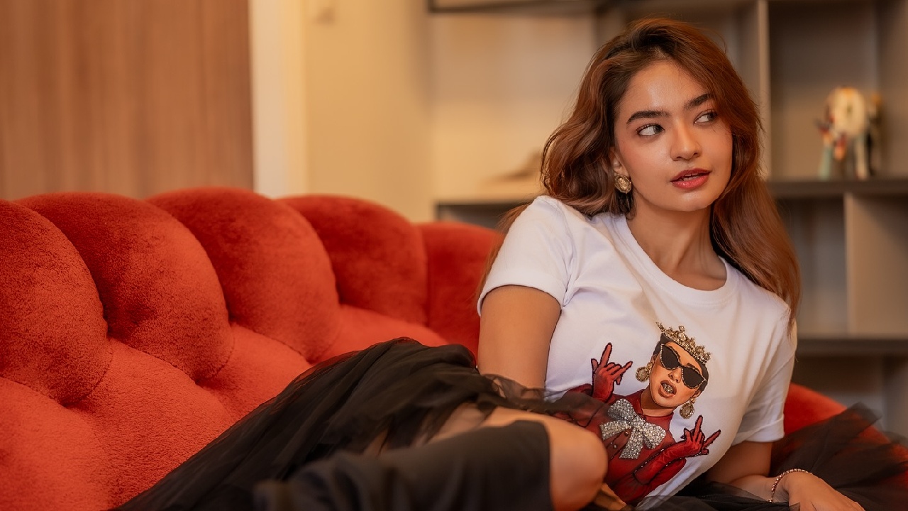 Anushka Sen Rocks Outfit with a Queen Attitude 952960