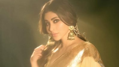 Golden Goddess Mouni Roy’s Dazzling Saree Look